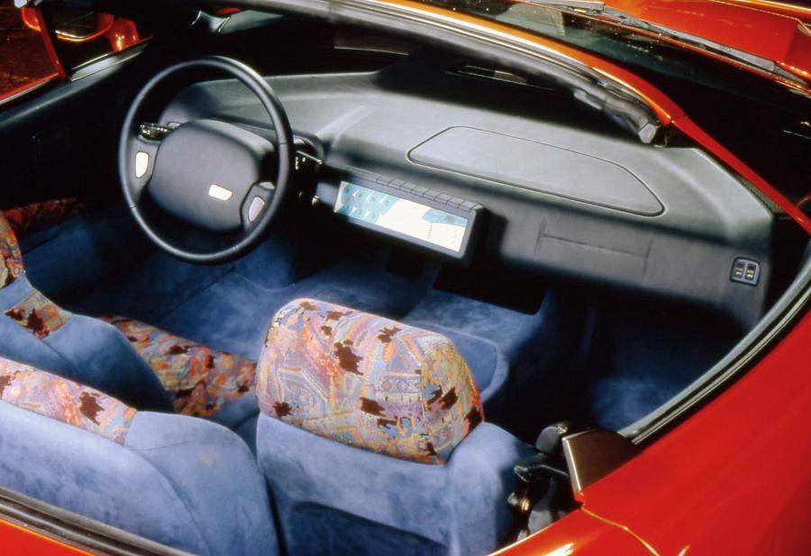 Торпедо Heuliez Raffica 1992 года  (фото 2 из 2)